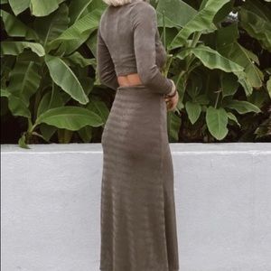 12th Tribe Afternoon Delight Cutout Midi Dress in Olive - Sz M